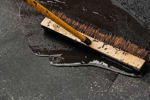 Commercial Asphalt Sealing in Fort Smith
