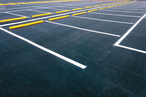 Asphalt Parking Lot Sealing in Fort Smith